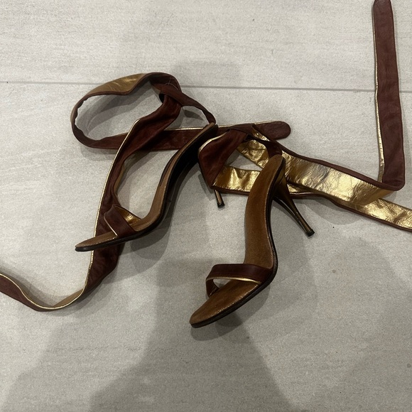 TONY - “K” LACE UP HEEL - Picture 3 of 3